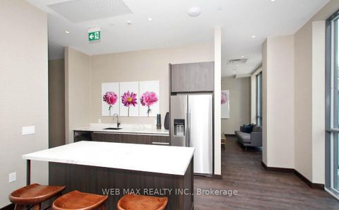 Photo 35 at 311 - 60 Honeycrisp Crescent, Vaughan Corporate Centre, Vaughan