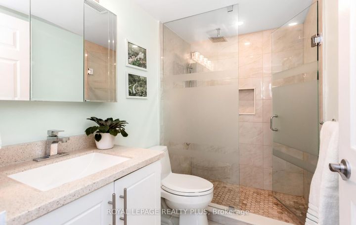 Photo 17 at 803 - 5 Lisa Street, Queen Street Corridor, Brampton