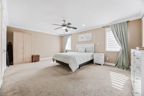 Photo 28 at 7 Waltham Drive, Beaumonde Heights, Toronto