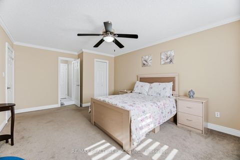 Photo 35 at 7 Waltham Drive, Beaumonde Heights, Toronto