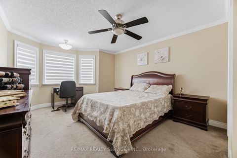 Photo 39 at 7 Waltham Drive, Beaumonde Heights, Toronto