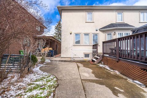 Photo 44 at 7 Waltham Drive, Beaumonde Heights, Toronto