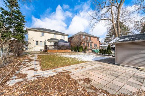 Photo 46 at 7 Waltham Drive, Beaumonde Heights, Toronto