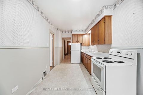 Photo 16 at 544 Windermere Avenue, Bloor West Village, Toronto