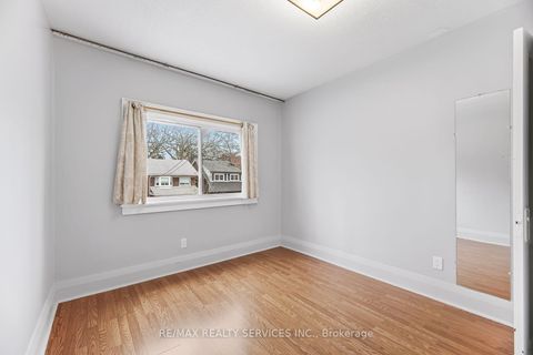 Photo 24 at 544 Windermere Avenue, Bloor West Village, Toronto