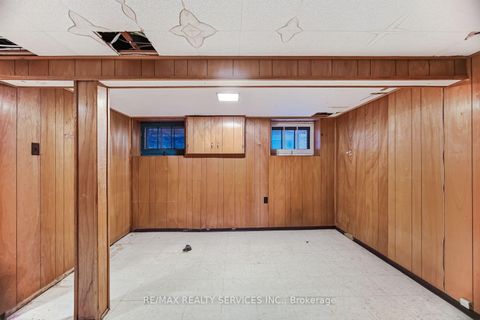 Photo 31 at 544 Windermere Avenue, Bloor West Village, Toronto