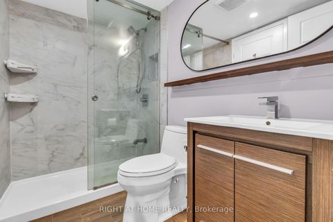 Photo 4 at 406 - 356 Mcrae Drive, Leaside, Toronto