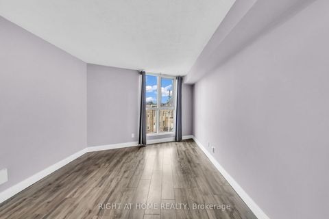 Photo 6 at 406 - 356 Mcrae Drive, Leaside, Toronto