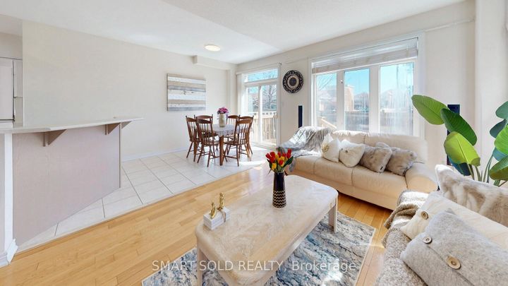 Photo 7 at 208 Cabernet Road, Patterson, Vaughan