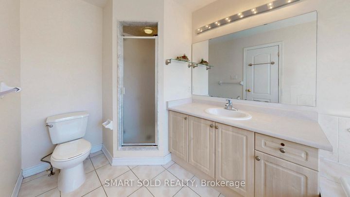 Photo 17 at 208 Cabernet Road, Patterson, Vaughan