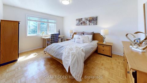 Photo 15 at 208 Cabernet Road, Patterson, Vaughan