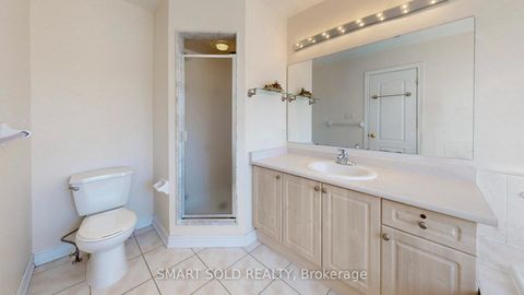 Photo 17 at 208 Cabernet Road, Patterson, Vaughan