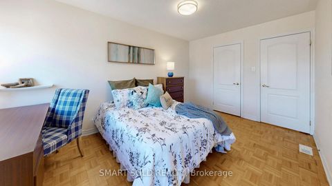 Photo 21 at 208 Cabernet Road, Patterson, Vaughan