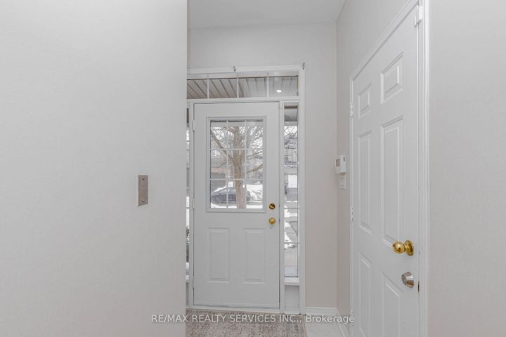 Photo 1 at 102 Sand Cherry Crescent, Wellington, Brampton
