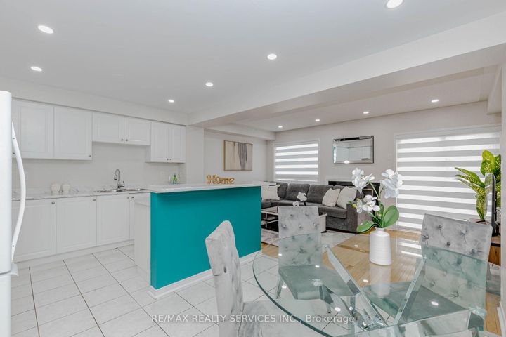 Photo 8 at 102 Sand Cherry Crescent, Wellington, Brampton