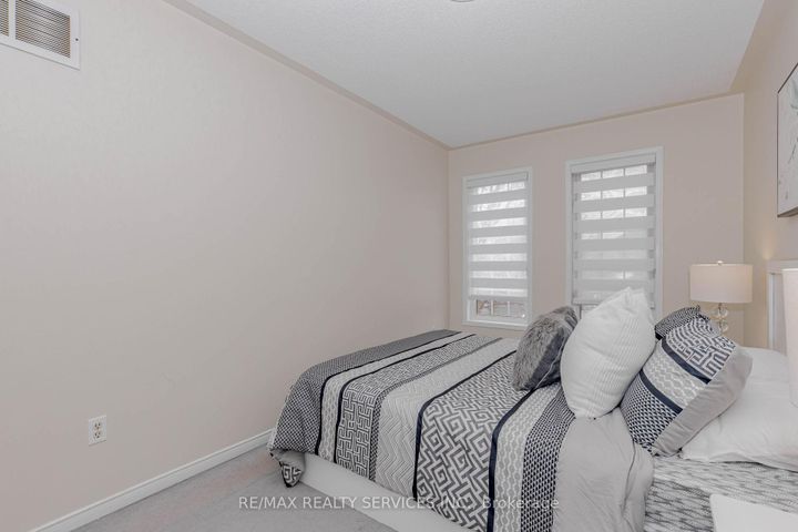 Photo 29 at 102 Sand Cherry Crescent, Wellington, Brampton