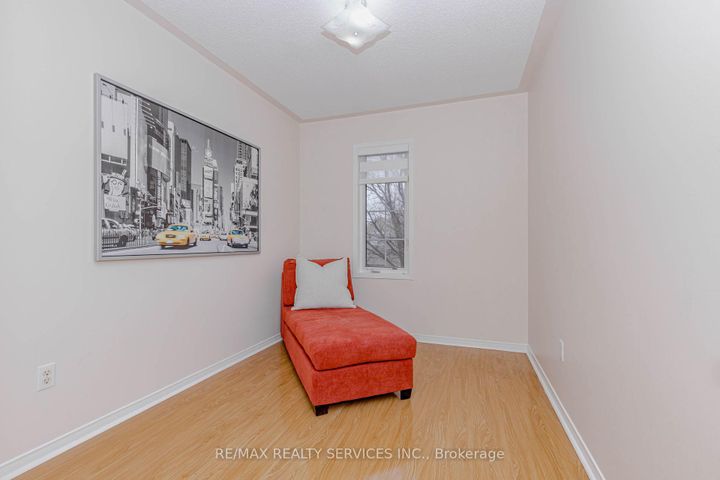 Photo 34 at 102 Sand Cherry Crescent, Wellington, Brampton