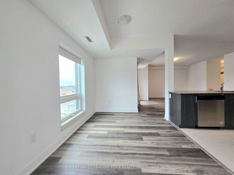 Photo 15 at 502 - 8 Culinary Lane, Rural Barrie Southeast, Barrie