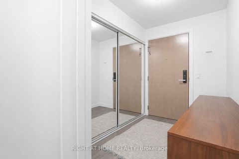 Photo 4 at 508 - 575 Bloor Street E, North St. James Town, Toronto