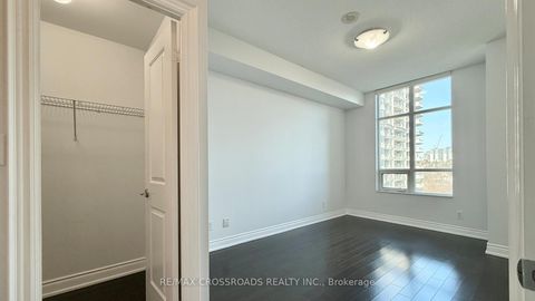 Photo 12 at 716 - 10 Bloorview Place, Don Valley Village, Toronto