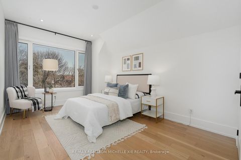 Photo 32 at 132 Duplex Avenue, Eglinton, Toronto