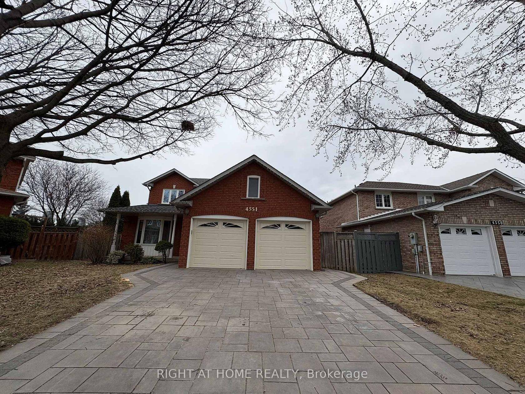 4551 Carpenter Court, East Credit, Mississauga 