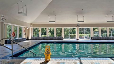 Photo 4 at 1609 - 7 Concorde Place, Don Mills, Toronto