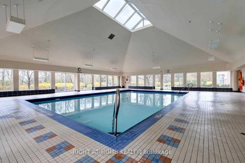 Photo 6 at 1609 - 7 Concorde Place, Don Mills, Toronto