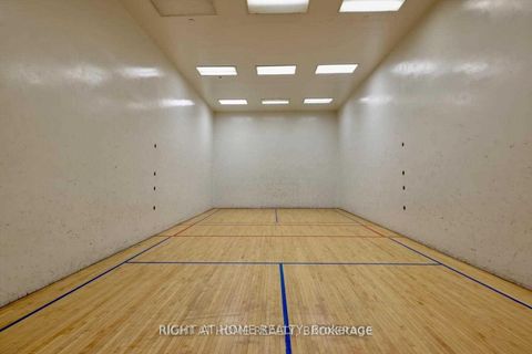 Photo 10 at 1609 - 7 Concorde Place, Don Mills, Toronto