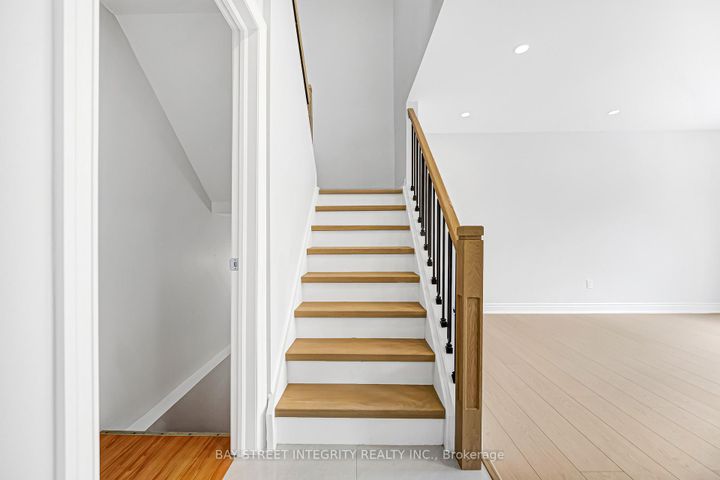 Photo 21 at 41 Elsa Vine Way, Bayview Village, Toronto