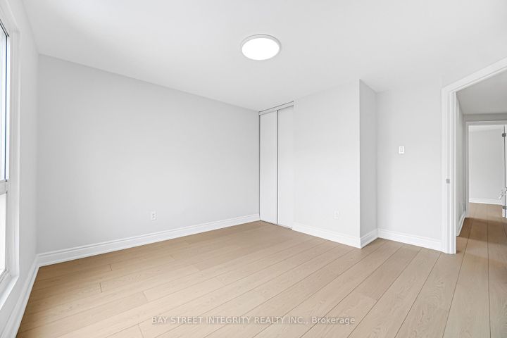 Photo 32 at 41 Elsa Vine Way, Bayview Village, Toronto