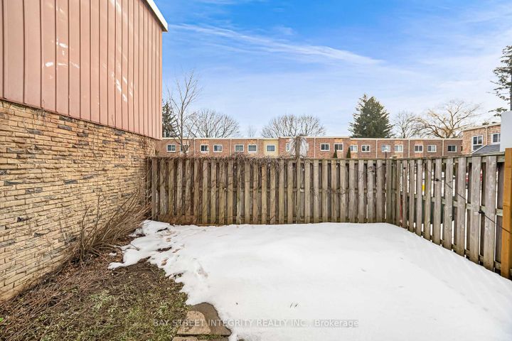 Photo 45 at 41 Elsa Vine Way, Bayview Village, Toronto