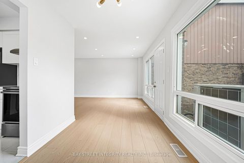 Photo 12 at 41 Elsa Vine Way, Bayview Village, Toronto