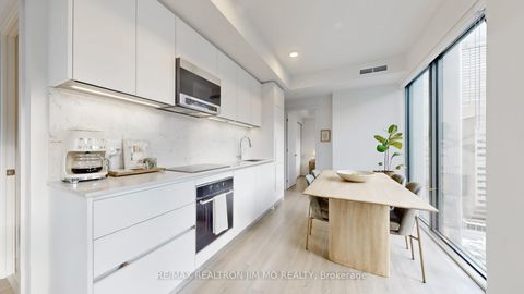 Photo 14 at 1602 - 8 Cumberland Street, Annex, Toronto