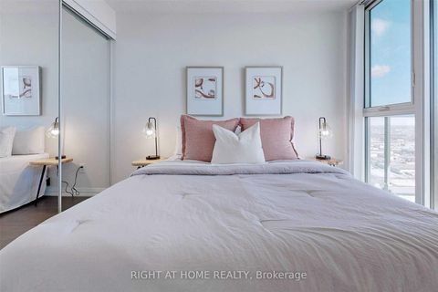 Photo 26 at 3601 - 7895 Jane Street, Concord, Vaughan