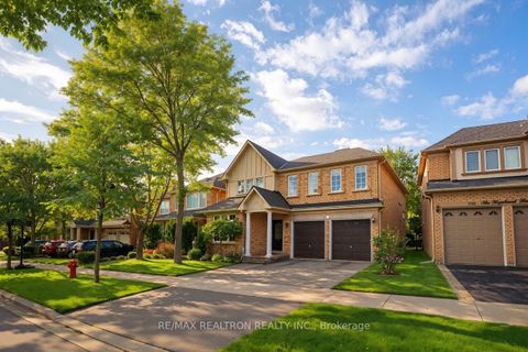 Photo 0 at 44 Skywood Drive, Jefferson, Richmond Hill