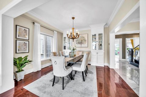 Photo 8 at 44 Skywood Drive, Jefferson, Richmond Hill