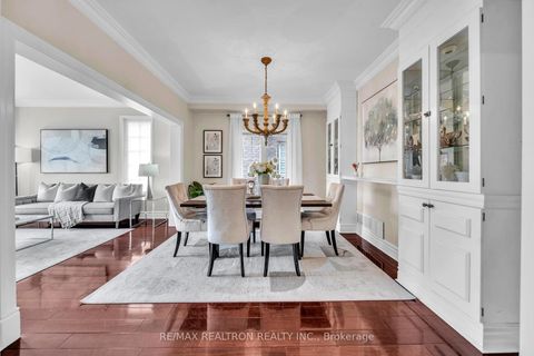 Photo 9 at 44 Skywood Drive, Jefferson, Richmond Hill