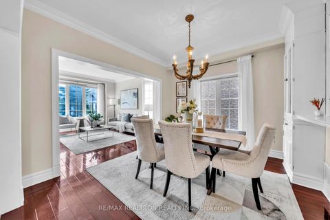 Photo 10 at 44 Skywood Drive, Jefferson, Richmond Hill