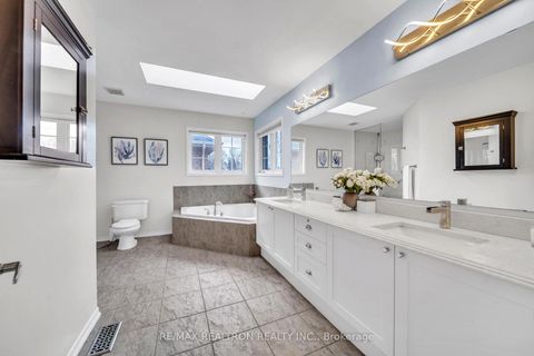 Photo 25 at 44 Skywood Drive, Jefferson, Richmond Hill