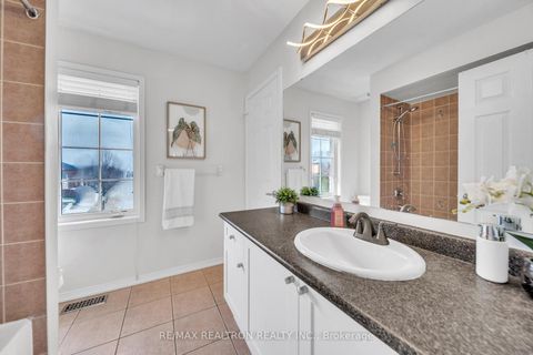 Photo 30 at 44 Skywood Drive, Jefferson, Richmond Hill