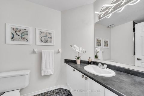 Photo 34 at 44 Skywood Drive, Jefferson, Richmond Hill