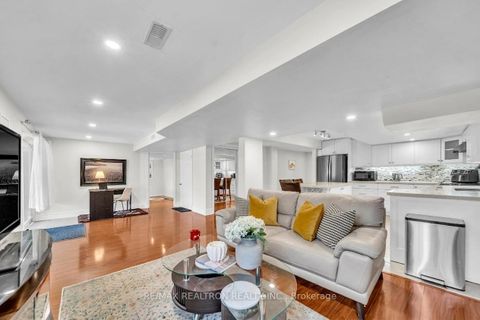 Photo 39 at 44 Skywood Drive, Jefferson, Richmond Hill