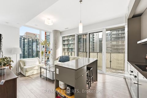 Photo 3 at 3606 - 101 Peter Street, Waterfront Communities C1, Toronto