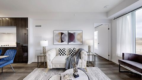 Photo 9 at 626 - 2 David Eyer Road, Rural Richmond Hill, Richmond Hill