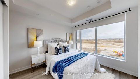 Photo 14 at 626 - 2 David Eyer Road, Rural Richmond Hill, Richmond Hill