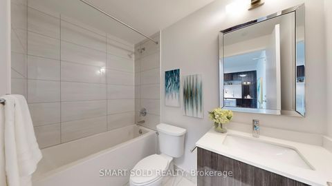 Photo 23 at 626 - 2 David Eyer Road, Rural Richmond Hill, Richmond Hill