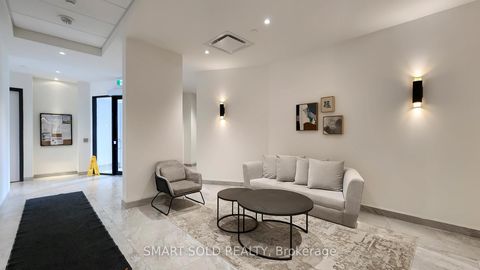 Photo 31 at 626 - 2 David Eyer Road, Rural Richmond Hill, Richmond Hill