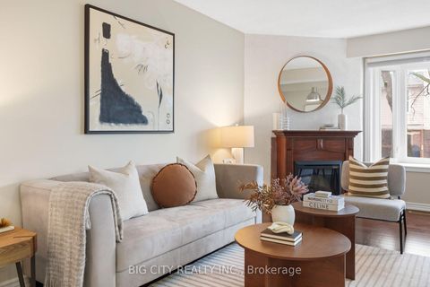 Photo 8 at 128 Bellefontaine Street, L'Amoreaux, Toronto