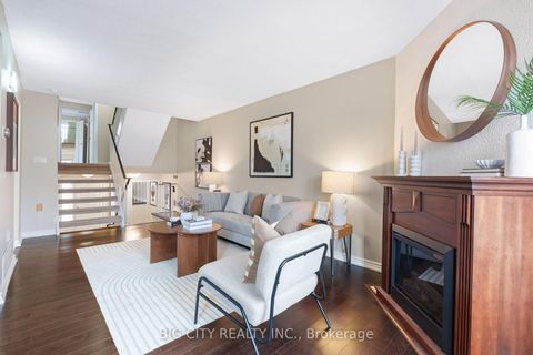 Photo 9 at 128 Bellefontaine Street, L'Amoreaux, Toronto